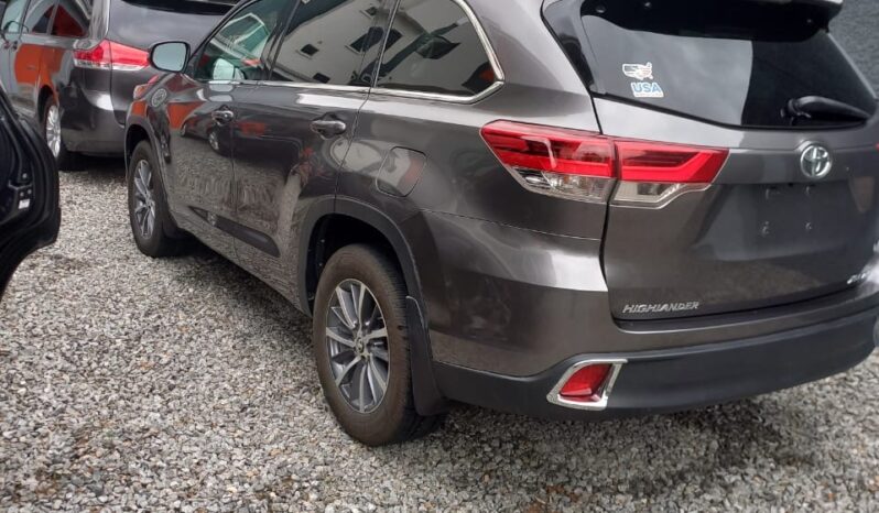 
								2019 Toyota Highlander full									