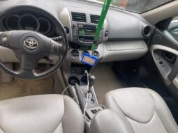 
										2010 Toyota RAV4 full									