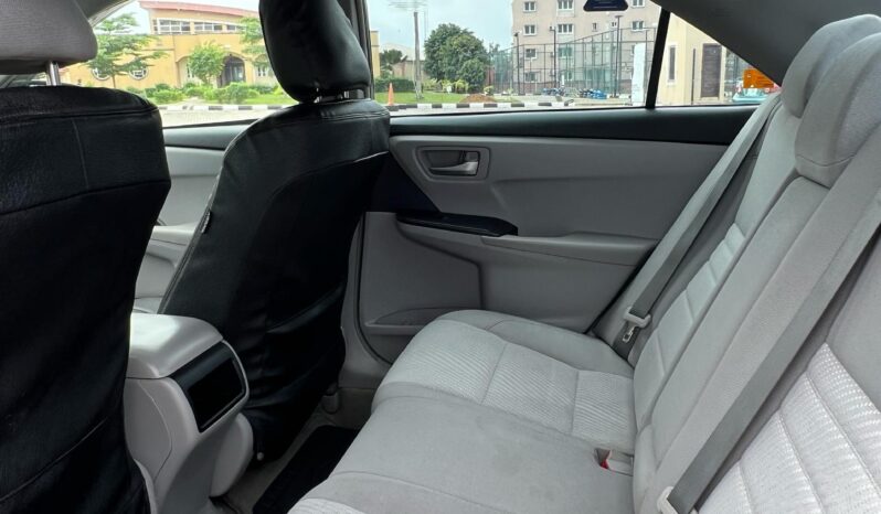 
								2015 Toyota Camry full									