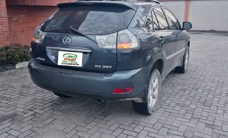 
								2005 Lexus RX330 full									