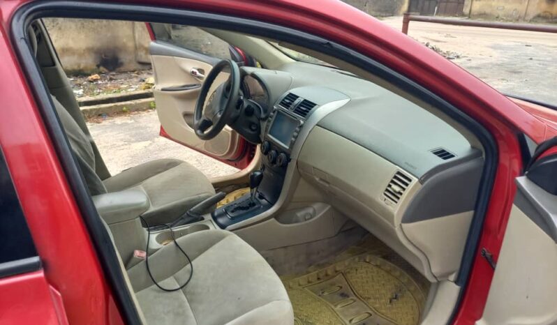 
								2009 Toyota Corolla full									