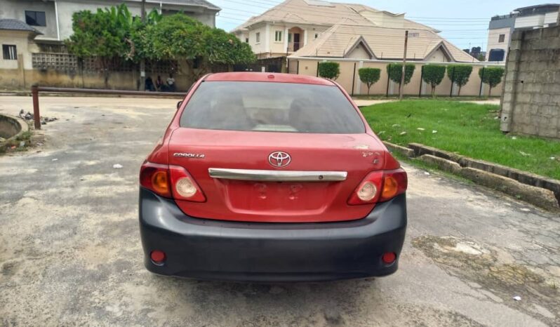 
								2009 Toyota Corolla full									