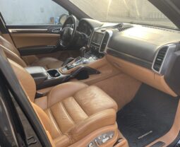 
										2012 Porsche Cayenne full									