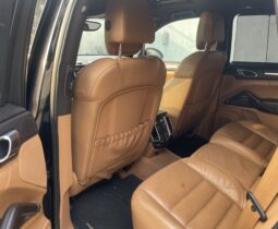 
										2012 Porsche Cayenne full									
