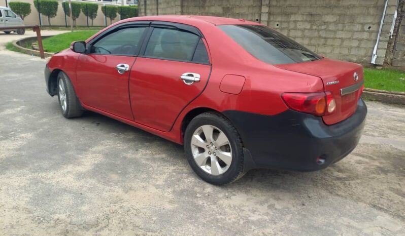 
								2009 Toyota Corolla full									