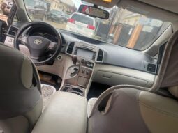 
										2010 Toyota Venza full									