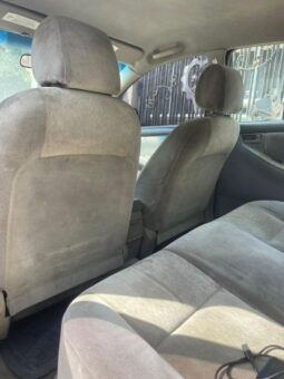 
										2004 Toyota Corolla full									