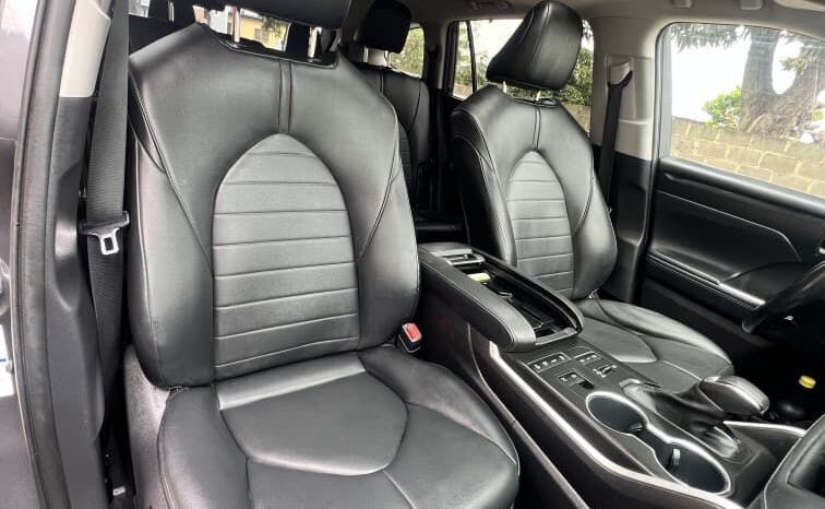 
								2021 Toyota Highlander full									