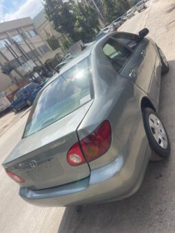 
										2004 Toyota Corolla full									