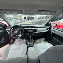 
										2016 Toyota Corolla full									