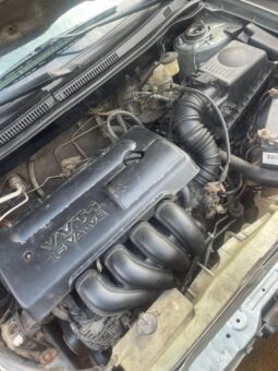 
										2004 Toyota Corolla full									