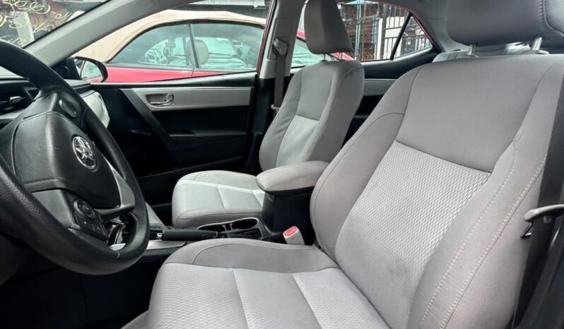 
								2016 Toyota Corolla full									