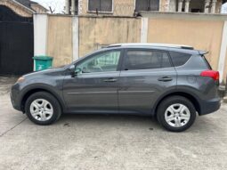 
										2015 Toyota RAV4 full									