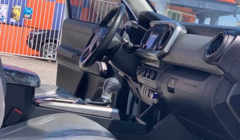 
								2023 Toyota Tacoma full									