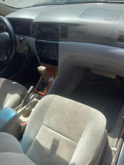 
										2004 Toyota Corolla full									