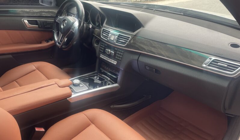 
								2012 Mercedes-Benz E 350 full									
