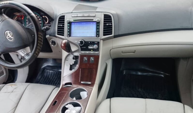 
								2010 Toyota Venza full									