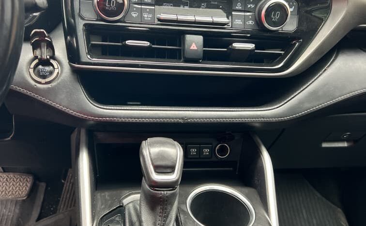 
								2021 Toyota Highlander full									