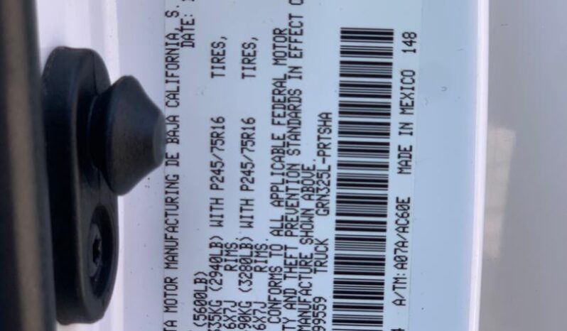 
								2023 Toyota Tacoma full									