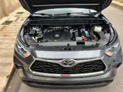 
										2021 Toyota Highlander full									
