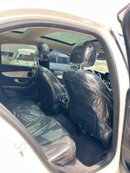 
										2016 Mercedes-Benz C300 full									