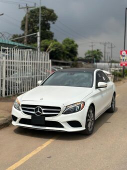 
										2016 Mercedes-Benz C300 full									