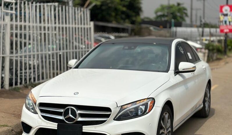 
								2016 Mercedes-Benz C300 full									
