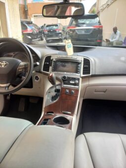 
										2010 Toyota Venza full									