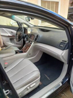 
										2010 Toyota Venza full									