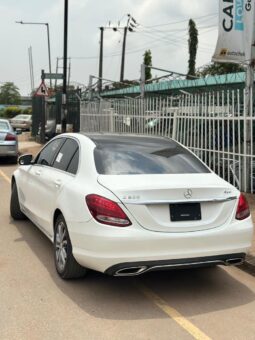 
										2016 Mercedes-Benz C300 full									