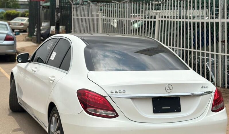 
								2016 Mercedes-Benz C300 full									
