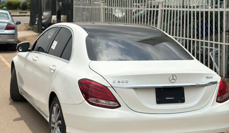 
								2016 Mercedes-Benz C300 full									