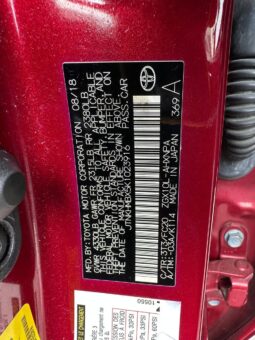 
										2019 Toyota C-HR full									