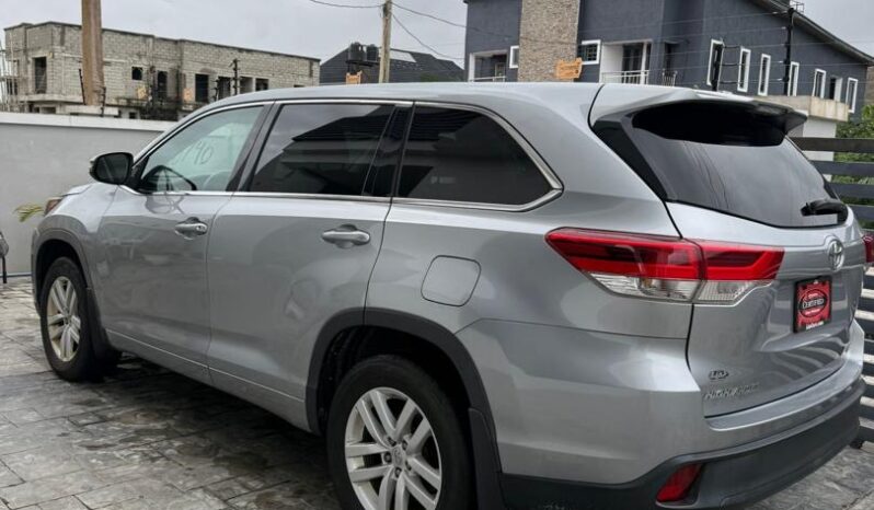 2015 Toyota Highlander full