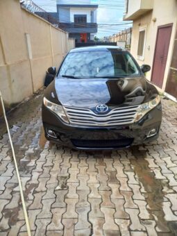 
										2010 Toyota Venza full									