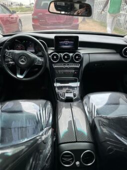 
										2016 Mercedes-Benz C300 full									