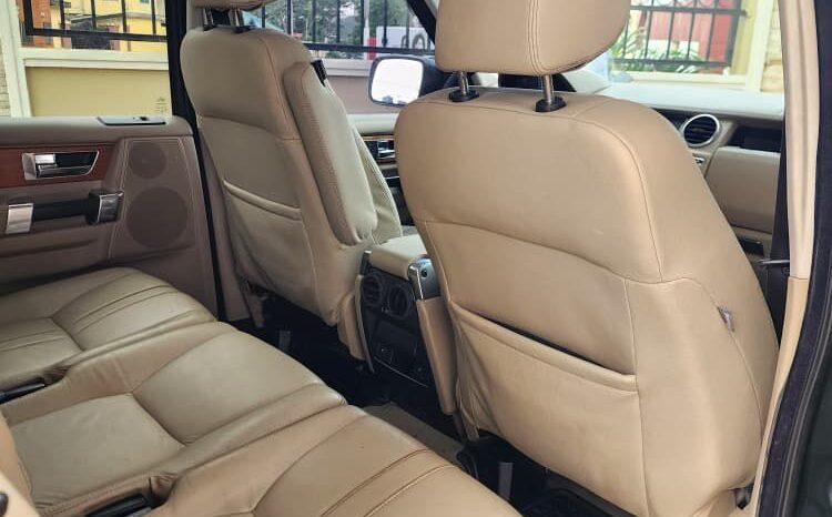 
								2012 Land Rover LR4 full									