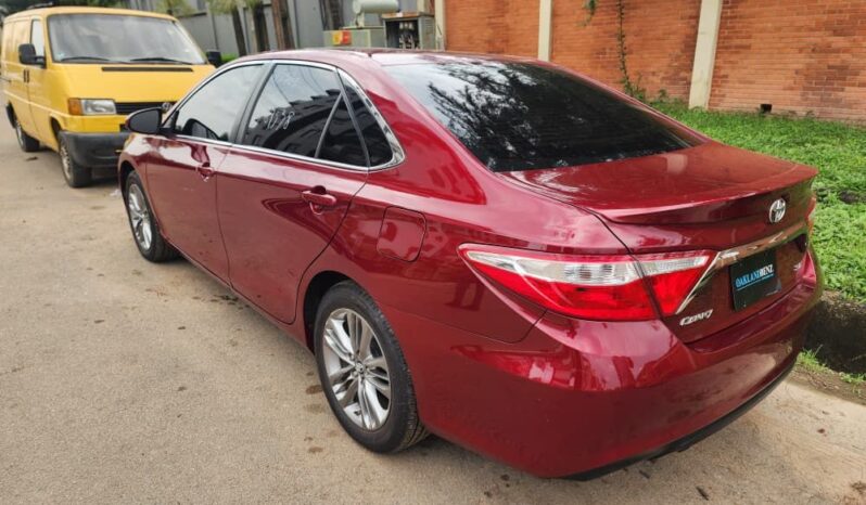 
								2017 Toyota Camry full									