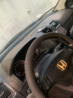 
										2008 Honda CR-V full									