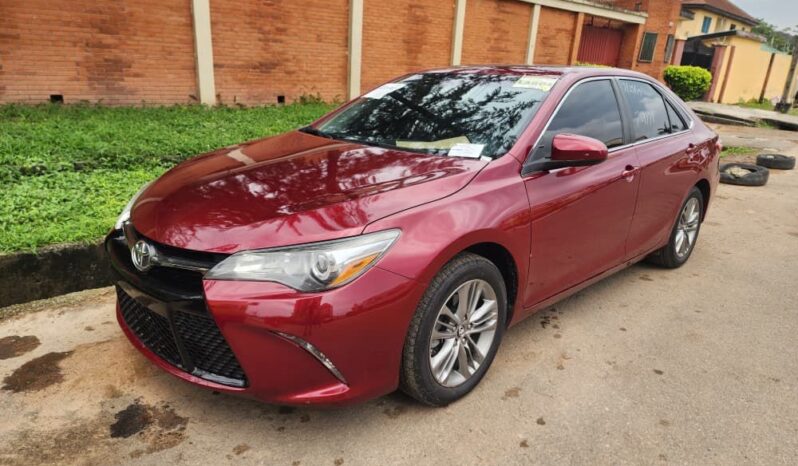 
								2017 Toyota Camry full									
