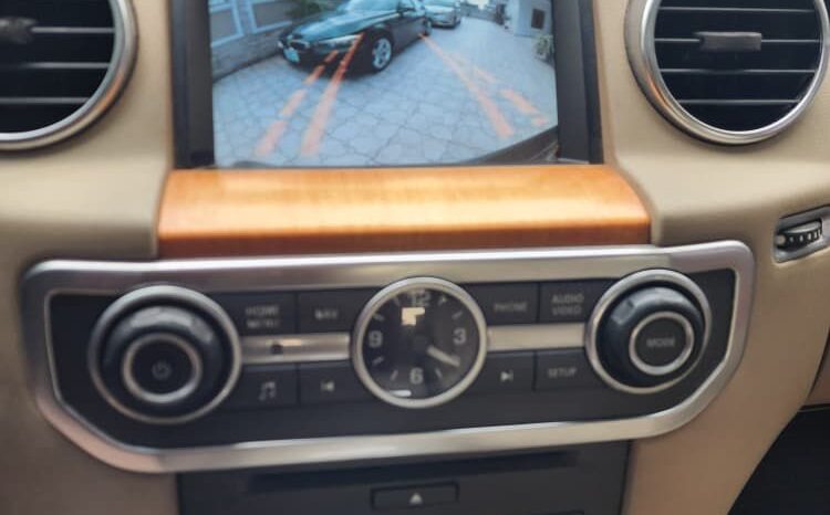 
								2012 Land Rover LR4 full									