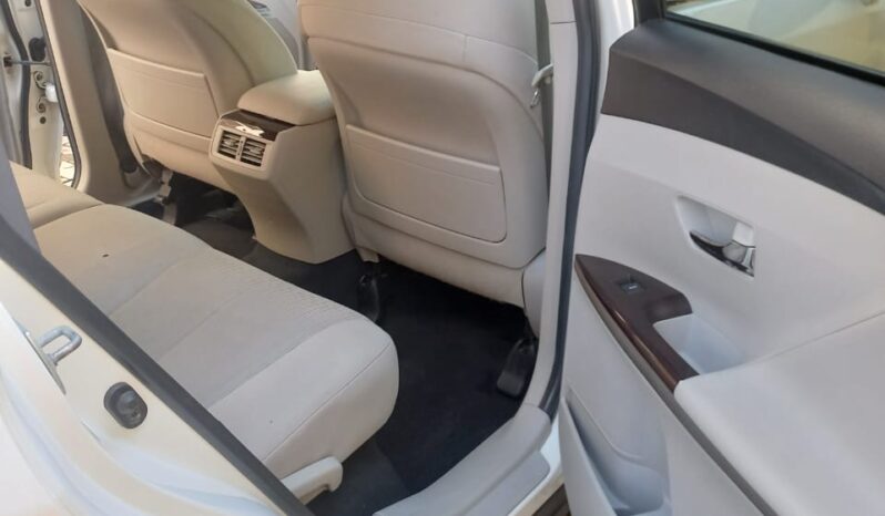 
								2011 Toyota Venza full									