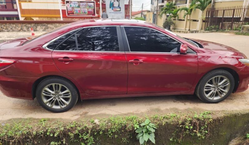 
								2017 Toyota Camry full									