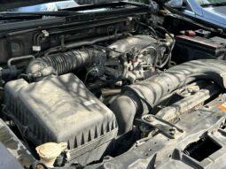 
										2012 Mitsubishi Pajero full									