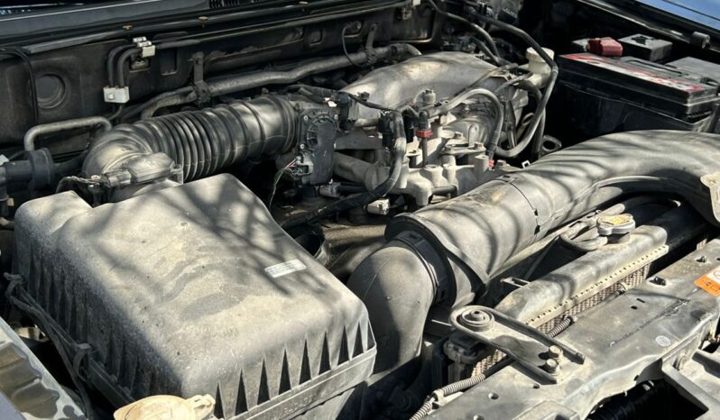 
								2012 Mitsubishi Pajero full									