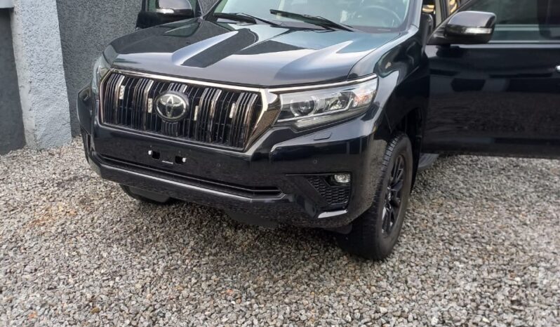 
								2020 Toyota Prado full									