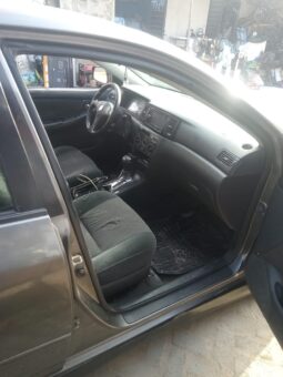 
										2005 Toyota Corolla full									