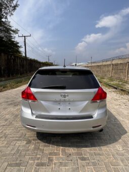 
										2010 Toyota Venza full									