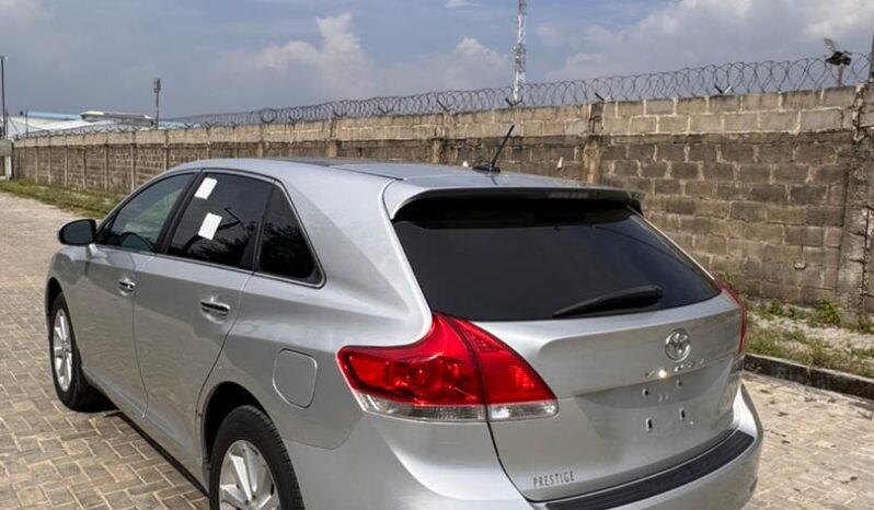 
								2010 Toyota Venza full									