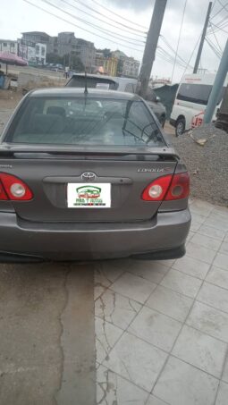 
										2005 Toyota Corolla full									